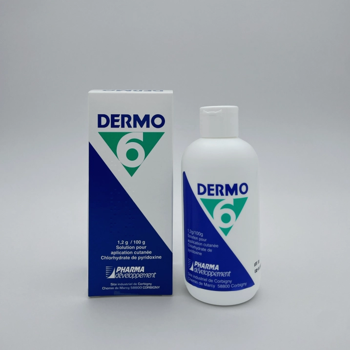 Flacon de Dermo 6 avec son étui.